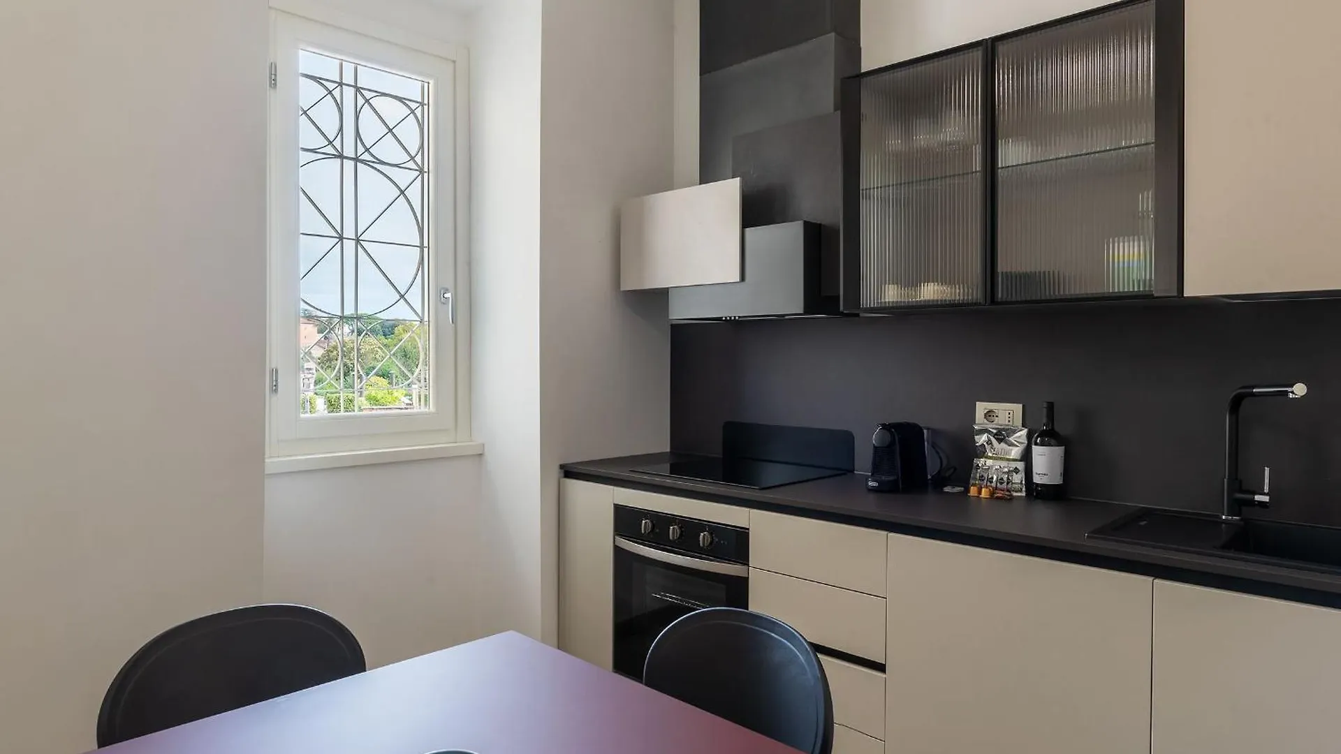 Joivy Cavour Luxury Apartments ローマ 0*,
