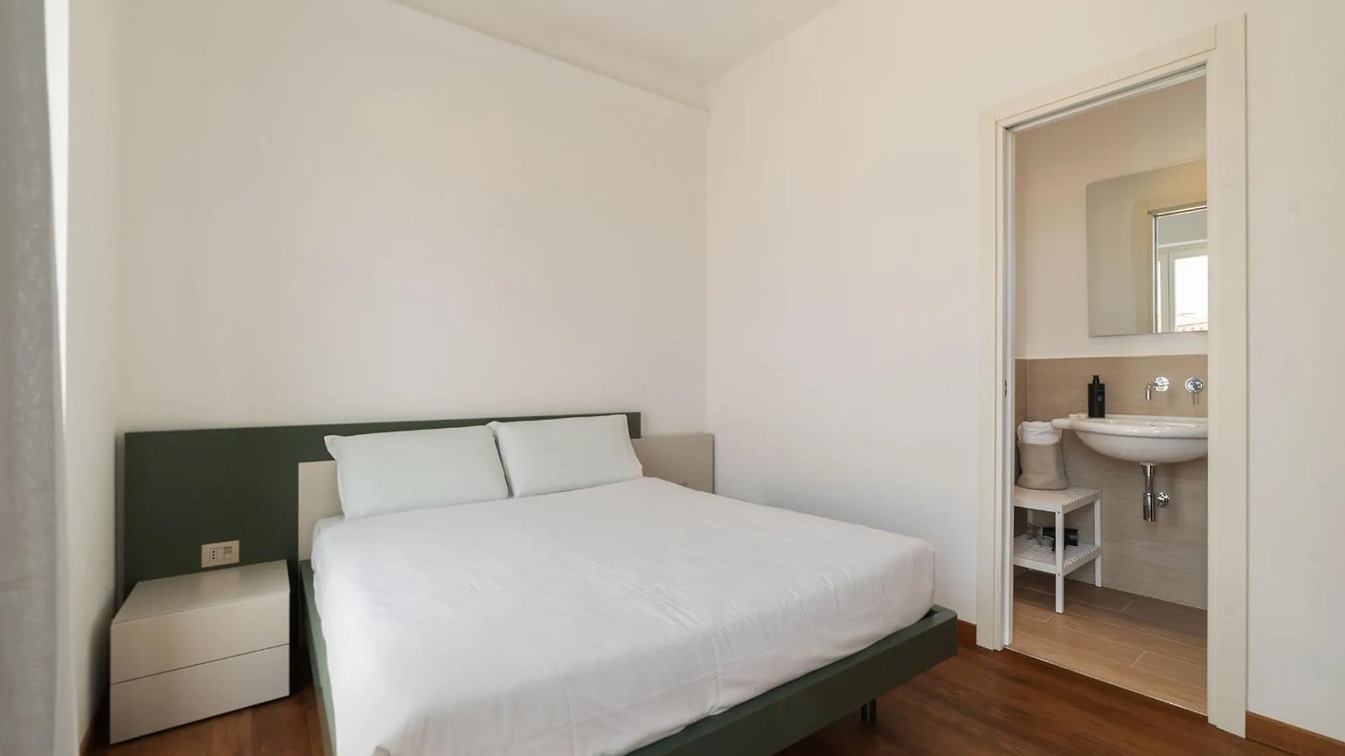 Joivy Cavour Luxury Apartments Rome