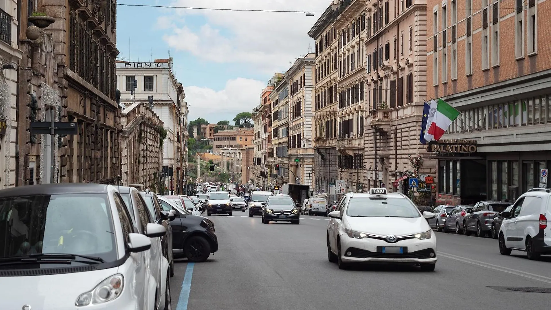 Joivy Cavour Luxury Apartments Rome Italy