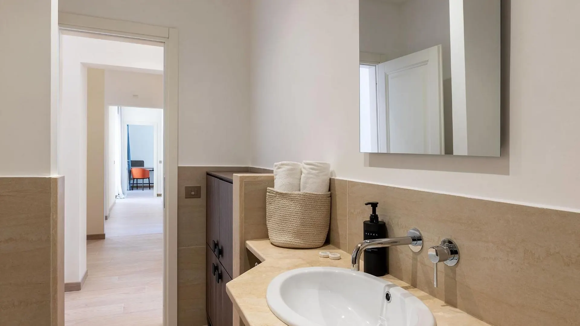 Joivy Cavour Luxury Apartments Rome