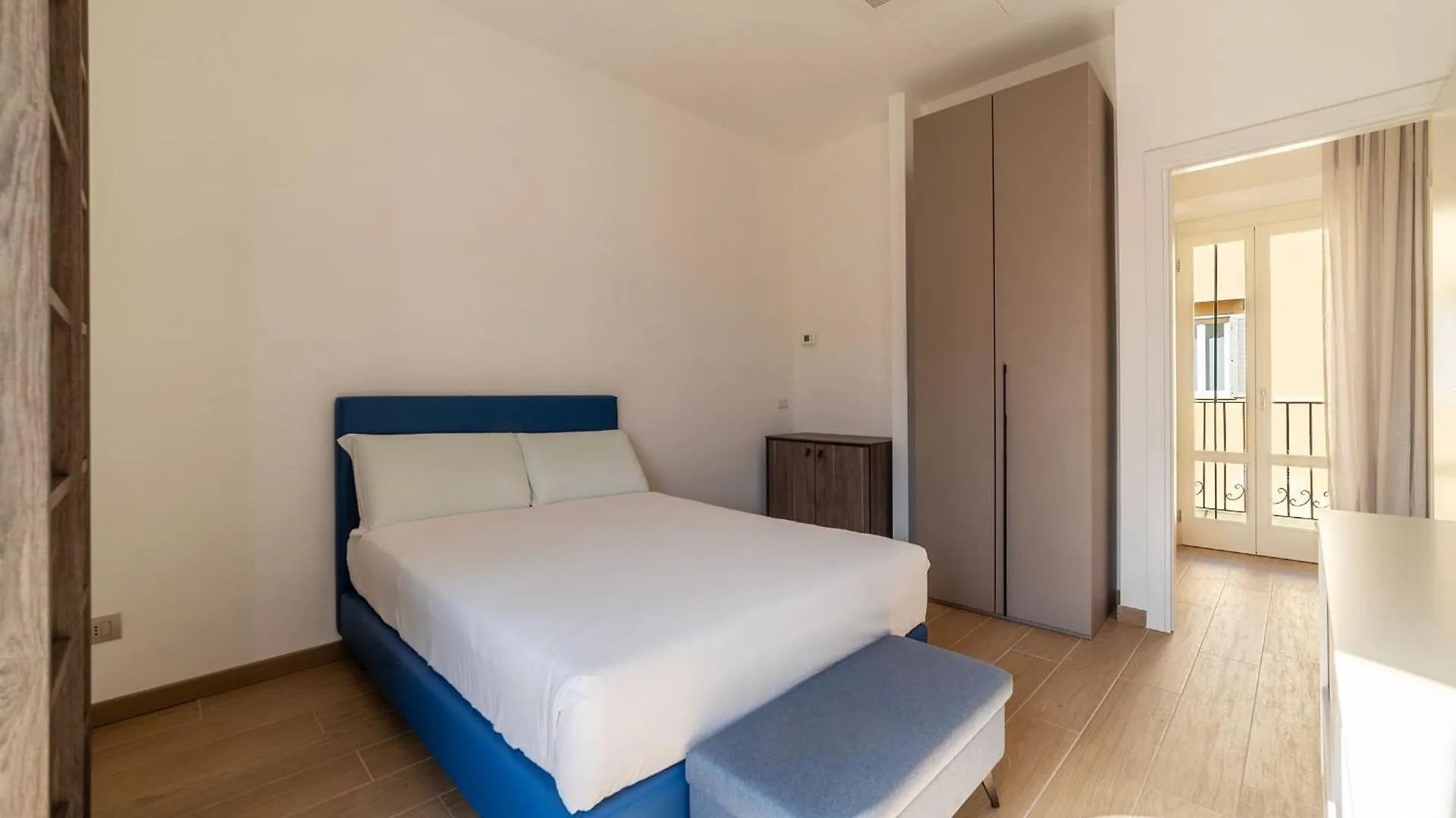 רומא Joivy Cavour Luxury Apartments